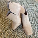 Jeffrey Campbell  Rosee Beige Taupe Suede Pull-On Ankle Boot Stacked Heel Sz 7.5 Photo 2