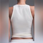 SKIMS  cotton jersey high neck tank‎ in size M marble white Photo 1