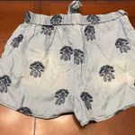 Knox Rose NWOT  Soft Denim Shorts Photo 3
