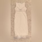 Likely NWOT Corianne Sleeveless White Feather Trim Empire Waist Midi Dress sz 8 Photo 3