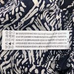 Forever 21 Navy Blue Abstract Print Shorts - Size Small Photo 7