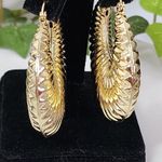 Statement Gold Chunky Scalloped Hoop Earrings Photo 2