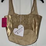 BuddyLove Top Photo 4