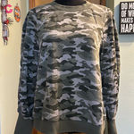 Banana Republic green camo pullover sweatshirt size L casual comfy army Photo 0