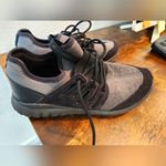 Adidas  Tubular Radial Sneaker sz 7 us Photo 2