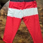 Ladies Santa Christmas leggings. Size: L/XL. Size L Photo 6