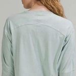 Lululemon LA 3/4 Sleeve Crewneck Shirt Color; Silver Blue Size 4 EUC Photo 1