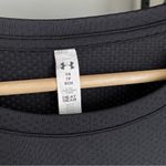 Under Armour NWT  Lightweight Long Sleeve Athletic Tee Photo 2