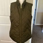 Old Navy ARMY GREEN PUFFER Photo 1