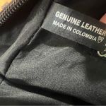 NWT Le Donne Sleek Black Leather Small Backpack made in Colombia handcrafted Photo 5