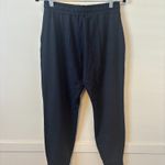 Vuori  Joggers Photo 1