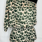 Tbags Los Angeles T-Bags Los Angeles One-Shoulder Top Size S Green Pink Scallop Pattern Smocked Photo 0