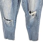 Vervet Flying Monkey Women’s Distressed Stretch Mom Jeans Size 29 / Style F4161 Photo 3