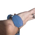 Acrylic Blue and Faux Gold Wire Bracelet Chunky Stone Photo 3