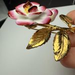 Pink & White Porcelain Rose Bud Flower Stem Brooch Pin Gold Tone Signed CR Photo 9