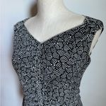 Max Studio top Small Sleeveless Tan/Brown Geometrical Print, V Neck Photo 3