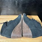 Toms Hyde Black Suede Lace Up Ankle Wedge Boots Size 7.5 Photo 5
