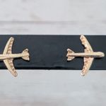 Stud Earrings Photo 0