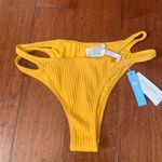 Cupshe  | textured high leg bikini bottom Photo 1