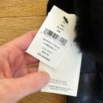 UGG  Fur Trim Gloves in Black Photo 2