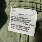 Karen Scott  women's side 8P military green shorts Photo 3