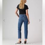 Levi's Levi’s Premium Wedgie 501 button fly SZ 24 Photo 2