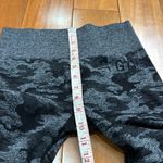 Gymshark NWOT  Adapt Camo Seamless Leggings Black Size 26 Photo 11