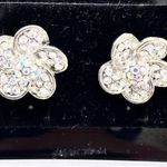 Crystal Cluster Flower Aurora Borealis Center Stud Earrings NOS New Blingy Photo 6