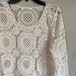 Solitaire  small cream long sleeve top Photo 1