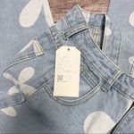 Light Wash High Rise Straight Leg White Floral Print Jeans NWT Medium 60s Hippie Blue Size undefined Photo 5