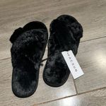 PacSun NWT  Cozy black furry slippers Photo 3