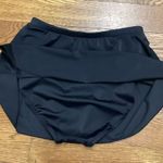 Ruby Ribbon shapewear skort/swim skirt. Medium Black Photo 4