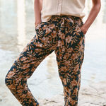 Garnet Hill NWT  organic‎ cotton floral print trousers Photo 0