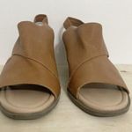 Dr. Scholls  Shoes Size 11 Slingback Heel Sandal Open Toe Beige Camel Comfort Photo 1