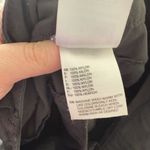 The North Face  Women’s 6 Long Grey Convertible Pants Photo 5