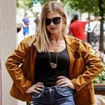 Burnt orange drawstring jacket Size M Photo 2