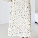 Petal and Pup  Florence Skirt in Cream Floral  Photo 5