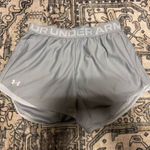 Under Armour  Shorts Photo 0