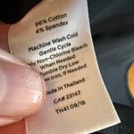 Talbots  Sleeveless Top Shirt Button Up Solid Black Classic Non-Iron NWOT Size 6 Photo 5