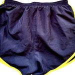 Nike  Women's  Black and Yellow Athletic  Sporty Running Dri-fit Shorts Sz S Photo 4