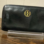 Tory Burch A Rare Vintage Black Leather Zip Around Clutch Wallet Photo 0