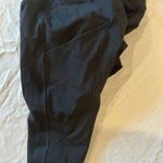 Lululemon  Leggings Capri Black Photo 5