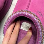 UGG  Women's Tazz II platform slippers in mangosteen Photo 1