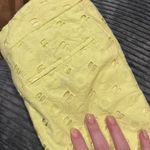 Isaac Mizrahi New York NWT Size 2 Citron Yellow Eyelet South Hampton Crop Pants Photo 6