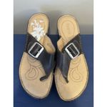 b.o.c. Between The Toe Sandal Woman's 8M Black Wedge Buckle Size 8 Photo 4