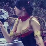 Gold cage sleeves and bra top Photo 0