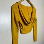 Uk2la CLEARANCE! Gold Boutique Hooded Crop Top Size S NWT Photo 3