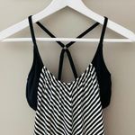Athleta  Active Wear Tank Top Black/White Sz 34 B/C Photo 1