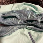 Patagonia Womens small Nine Trails running shorts built in liner mint green Photo 5