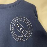 Aeropostale EUC  women’s navy blue fleece lined cropped decal comfy sweatshirt M‎ Photo 2